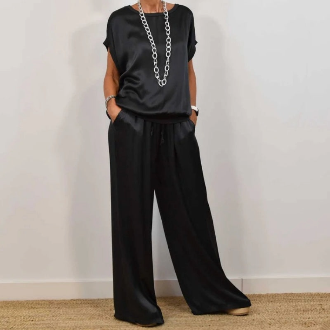 CECILIA | ELEGANT TWO-PIECE SUIT