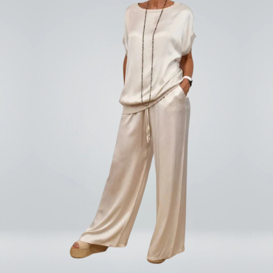 CECILIA | ELEGANT TWO-PIECE SUIT