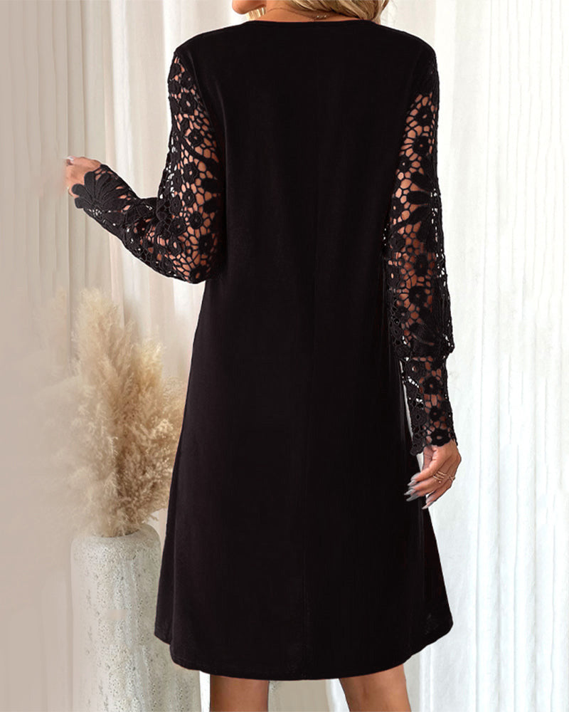 Nina - Dress with lace sleeves