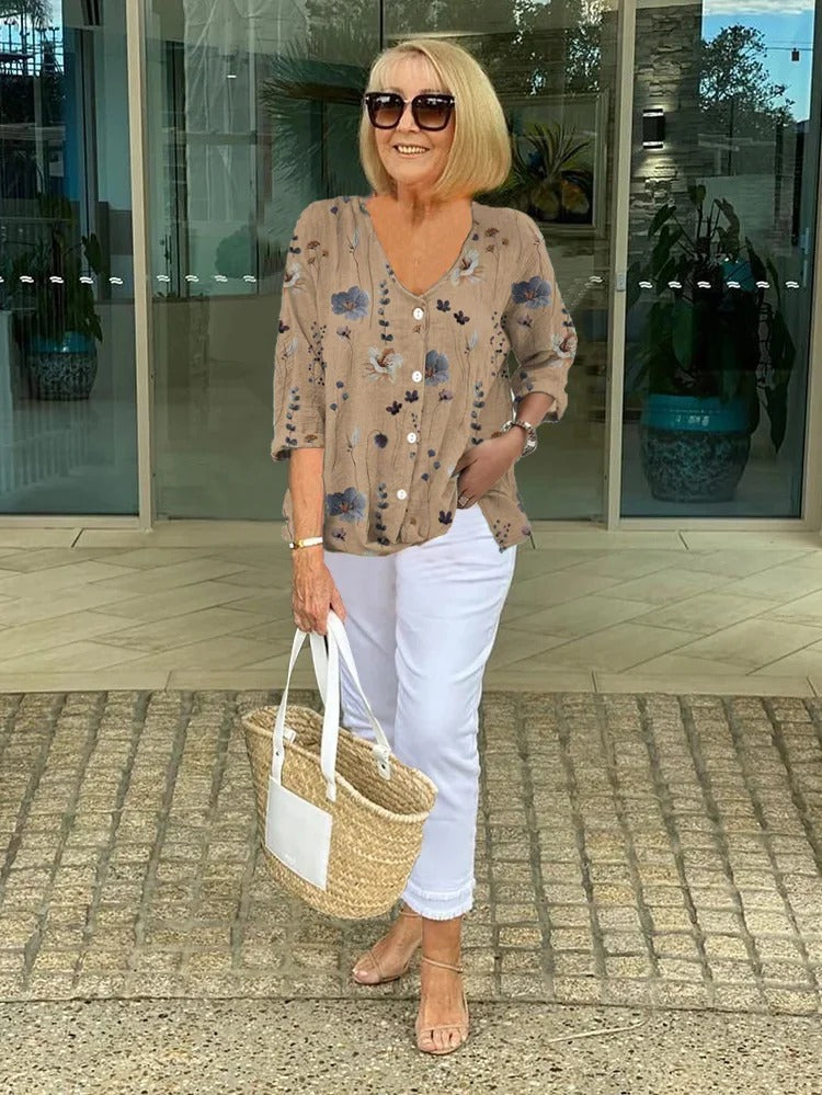 CARLA | ELEGANT BLOUSE WITH FLOWERS