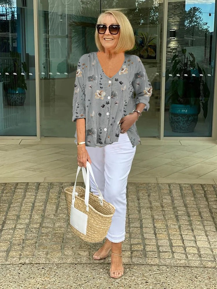 CARLA | ELEGANT BLOUSE WITH FLOWERS