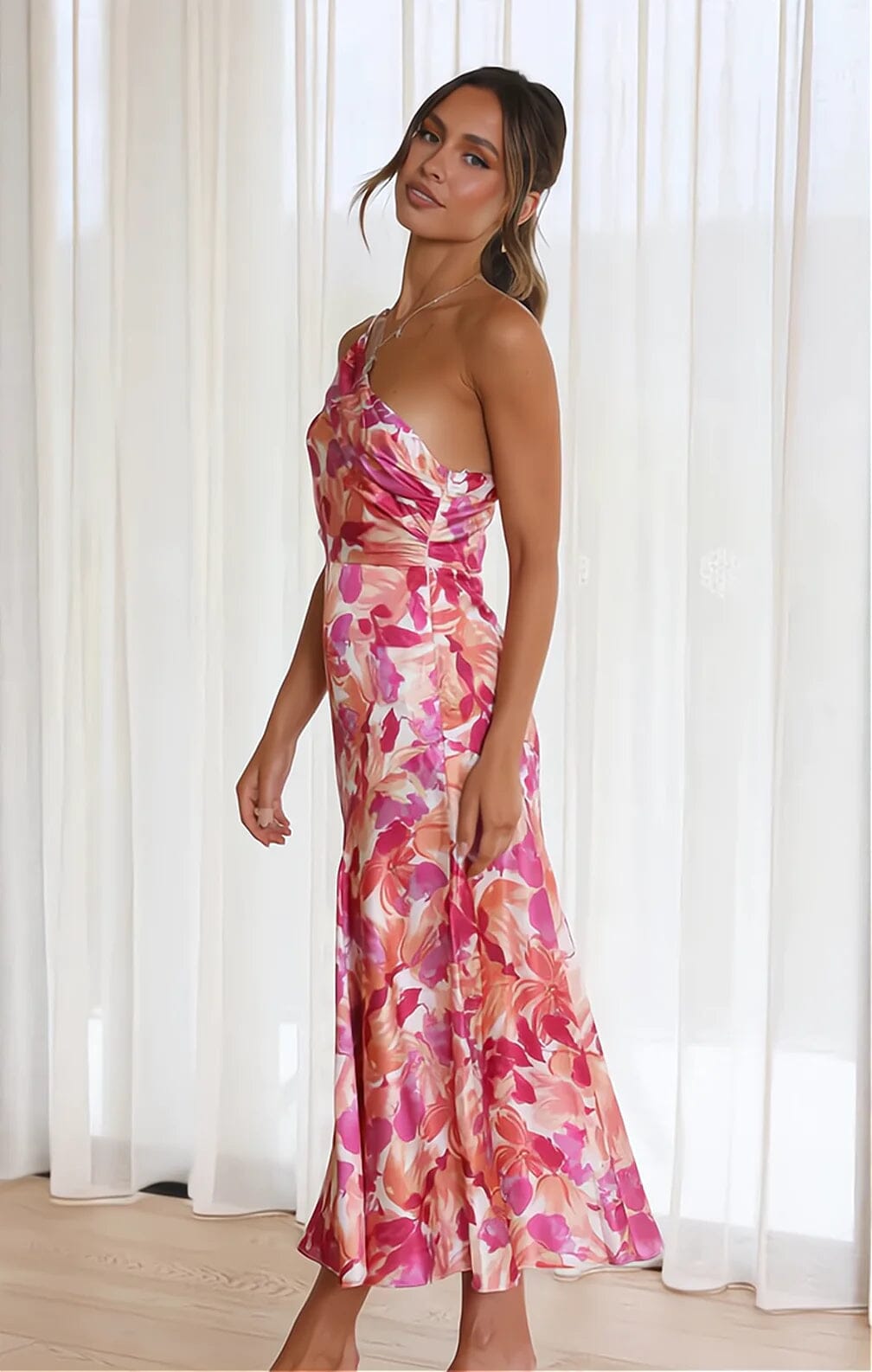 BELLA | ELEGANT AND COLOURFUL MAXI DRESS